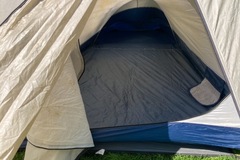 Renting out with online payment: REI SoloLite Tent With Footprint