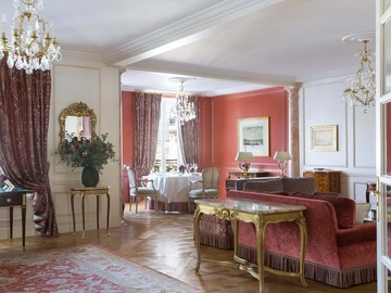 Suites For Rent: Royal Suite │Le Bristol Hotel │ Paris