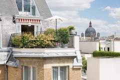 Suites For Rent: Penthouse Suite │Le Bristol Hotel │ Paris