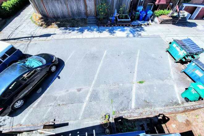 Seattle WA, Capitol Hill, Park Off Street, Designated Space #6