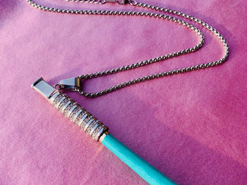 Post Now: JOINT HOLDER NECKLACE