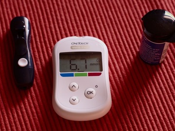 Freebies: What Is Diabetes and How Can I Manage It?