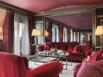 Suites For Rent: Imperial Suite │ La Réserve Paris │ Paris