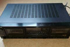 À vendre: SONY TC-WR610 Stereo Double Cassette Deck pour réparation