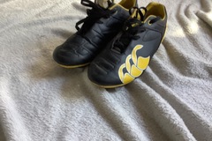 FREE: RESERVED: Canterbury rugby boots size 4 