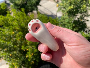 Post Now: Cat Paw Pipe