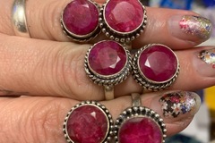 Comprar ahora: Mined from the earth Burma3-5c rubies and 925 sterling silver