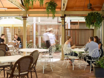 Book a table: Spark your idea with a perfect pair, donuts and coffee!