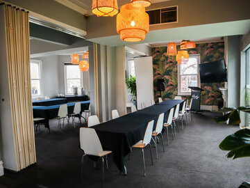 Book a meeting | $: The Hennessy Room | A minimalist large room for work conference