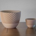 Vente au détail: Pot de fleur effet bois #1