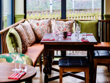 Free | Book a table: Work hard, brunch harder with gorgeous space!