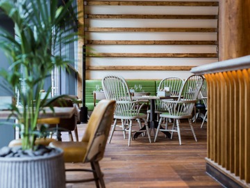 Book a table: Perfect Pub for Working Uninterrupted 