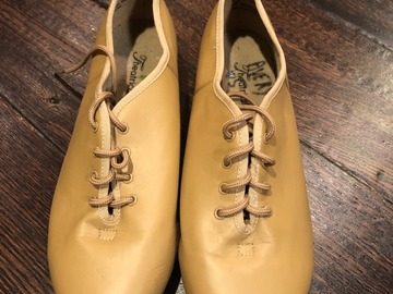 Selling A Singular Item: Tan Tap Shoes-Size 6.5