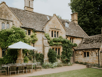 Exclusive Use: Temple Guiting Manor & Barns  │  Gloucestershire