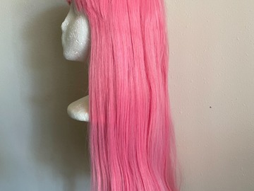 Selling with online payment: Long Pink Wig