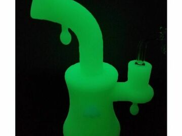 Post Now: 8" Silicone Glow In The Dark Dab Rig by Stratus Includes 14mm Ban