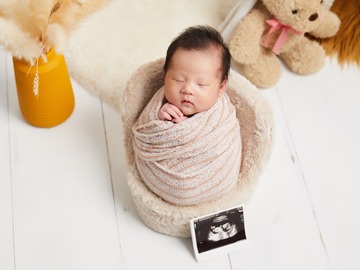 Fixed Price Packages: Newborn photography 