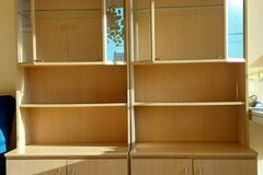 Myydään: Home showcase displays with bookshelf  