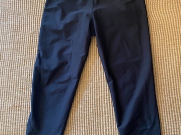 Selling with online payment: Gen III 7/8 black tights - NZ14