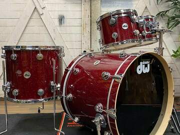 Selling with online payment: DW Collector's Series FinishPly 4-piece Shell Pack in Ruby Glass