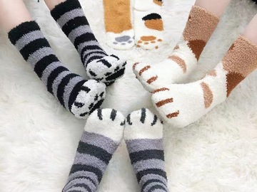Buy Now: 50 pairs of coral fleece cat paw socks
