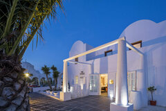 Exclusive Use: Aressana Spa Hotel and Suites | Santorini