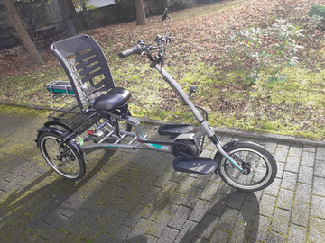 verkaufen: neuwertiges Pfau Tec Scooboo Dreirad 