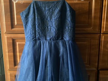 Selling A Singular Item: Navy blue girls party dress 