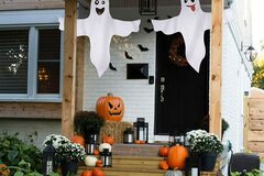 Bulk Lot (Liquidation & Wholesale): Halloween 2-Pack Ghost Hanging Decorations – Indoor/Outdoor 