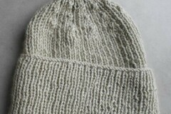 Vente au détail: Bonnet en laine tricoté main