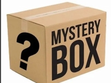 Liquidation/Wholesale Lot: 10 Bath and Body Works Fragrance Mist Mystery Box