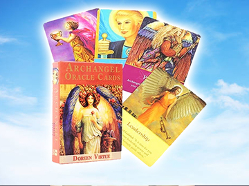Selling: ANGELS ORACLE CARD Reading ⭐️