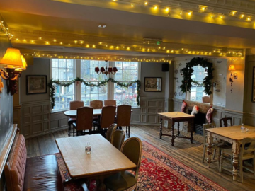 Book a table: King's Head Roehampton | A great spot for any busy worker