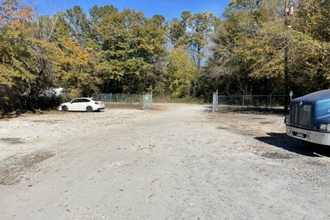 Marietta GA, Long Term Commercial Parking.  All Truck Sizes