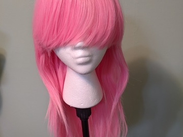 Selling with online payment: Long Pink Wig