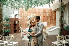 Offering Services - Hourly Based: Photography 