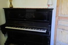À vendre: Piano Gevaert