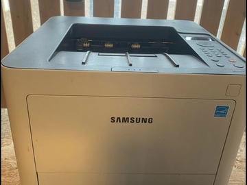 À vendre: Imprimante Laser Samsung a réparer + cartouche neuve