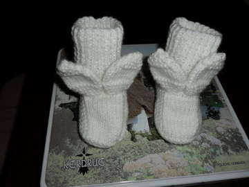 Vente au détail: chaussons bébé tricoter main 0/3 mois