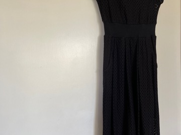 Selling: Black dress XS