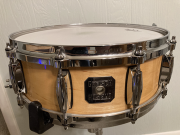 VIP Members' Sales Only: Gretsch 5.5x14 Maple Gloss Snare Drum (Early 2000s)