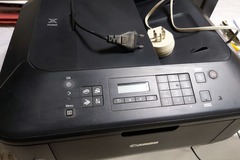 Faire offre: Imprimante  fax canon à réparer 