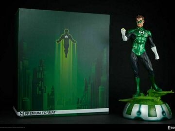 Individuals: Green lantern premium format exclusive 