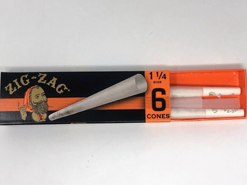 Post Now: Zig Zag 1 1/4" Size Paper Cones (1 Pack = 6 Cones)
