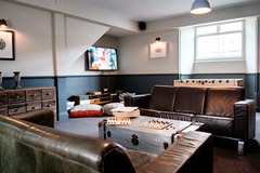Walk-in: Welcome to a laptop-friendly environment pub