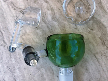 Post Now: 14mm Quartz Male Honey Bucket with Carb Cap -  Green Bowl