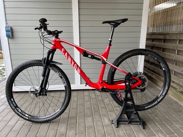 sell: CANYON LUX CF SL 6.0 Pro Race 2019