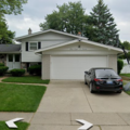 Weekly Rentals (Owner approval required): Trenton MI, Curb Parking 20 Minutes from DTW Airport