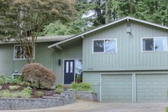 Monthly Rentals (Owner approval required): Shoreline WA, SNOWBIRDS Parking.