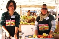 Looking for volunteers: Love local food & farmers markets?